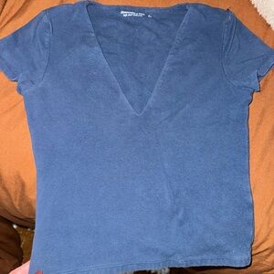 Abercrombie Soft fitted V neck